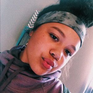 Meet your Posher, Kortney